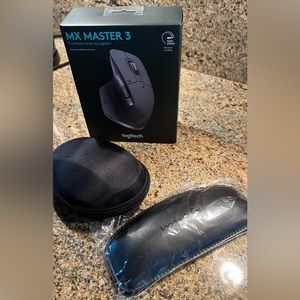 New Logitech MX Master 3 advanced wireless mouse, with wrist pad & travel case.